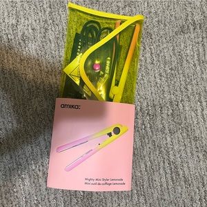 Amika Mini Hair Straightener